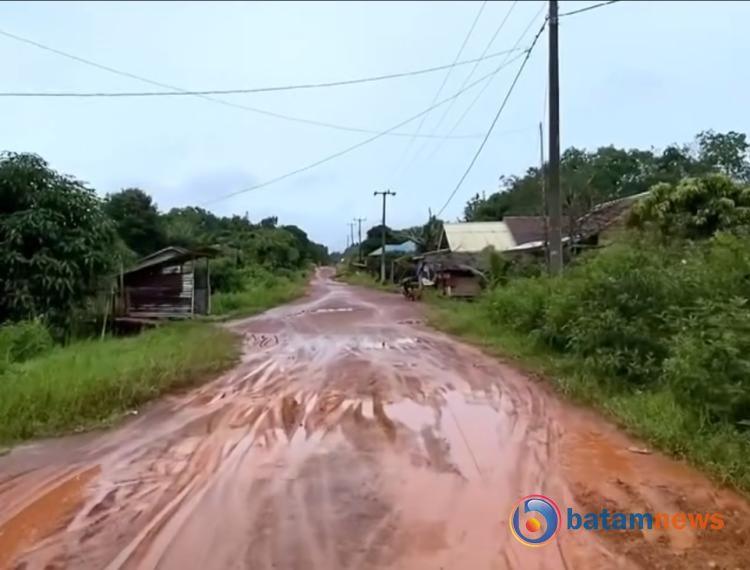 Impian Warga Desa Linau di Lingga Nikmati Jalan Mulus Segera Terwujud, Pemkab Lingga Bangun Bertahap