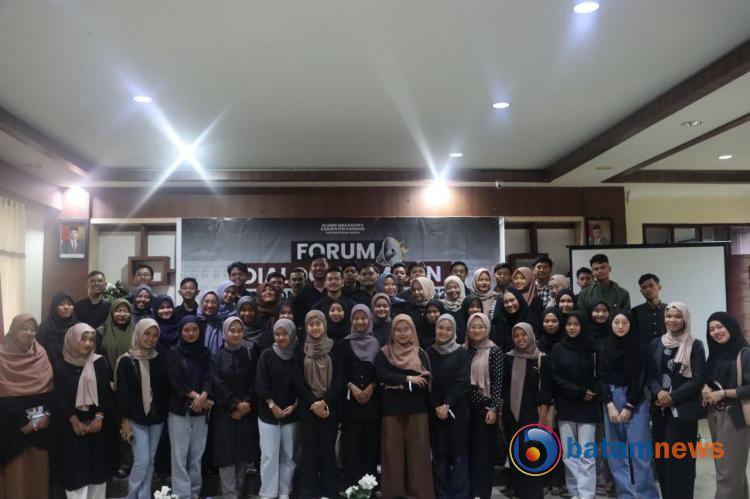 Mahasiswa Karimun di Tanjungpinang-Bintan Gelar Dialog Gagasan Bareng Bacalon Bupati 2024, Satu Calon Tak Hadir
